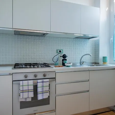 Viabai Con Parcheggio Privato * Genova