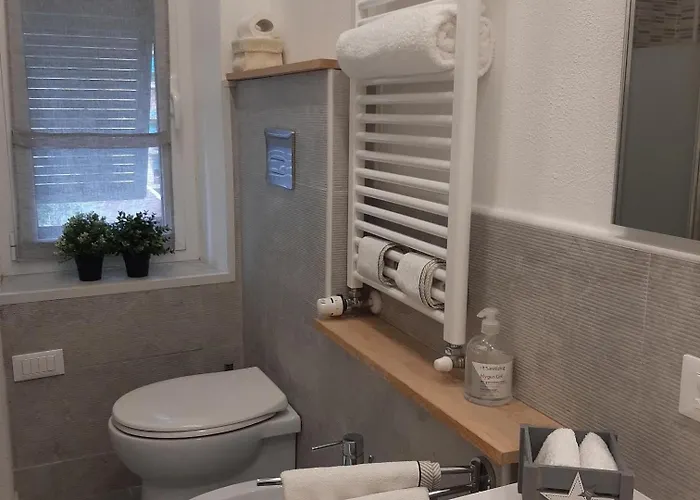 Viabai Con Parcheggio Privato Apartmán *